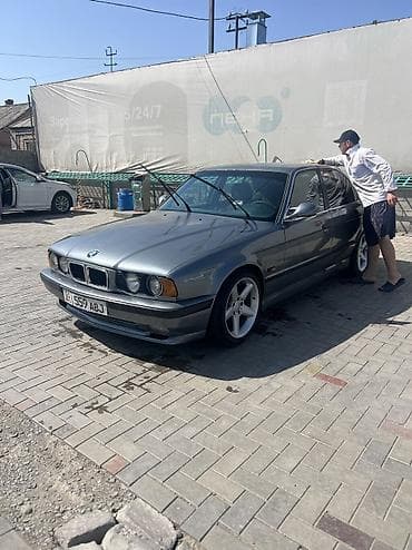 бмв м3 ф30: BMW 520: 1995 г., 2 л, Механика, Бензин, Седан — 4