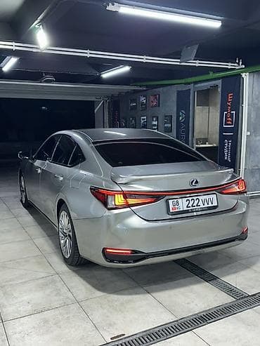 Lexus ES: 2019 г., 2.5 л, Вариатор, Бензин, Седан — 4