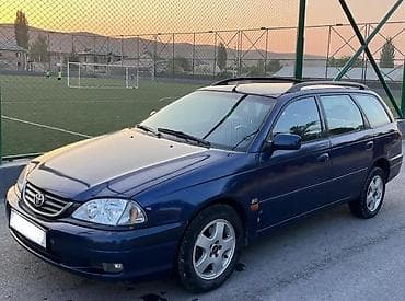 yuan plus byd: Toyota Avensis: 2002 г., 2 л, Автомат, Бензин, Универсал — 3