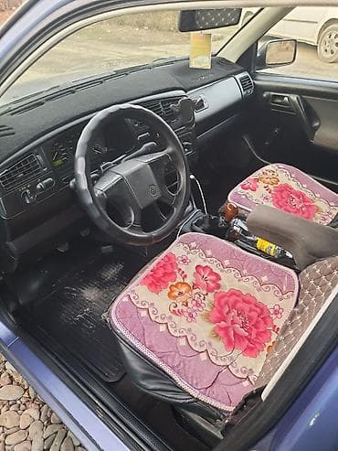скупка авто в любом состоянии: Volkswagen Golf: 1995 г., 1.8 л, Механика, Бензин, Хэтчбэк — 6