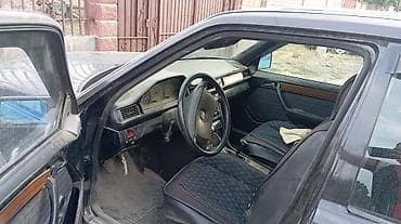 Транспорт: Mercedes-Benz W124: 1988 г., Механика, Седан — 2