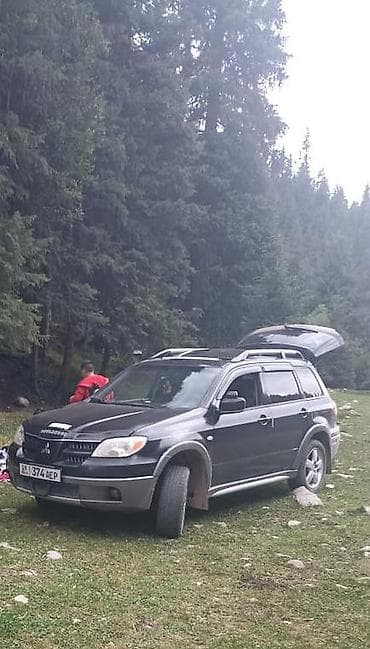 Транспорт: Mitsubishi Outlander: 2004 г., Автомат, Бензин, Кроссовер — 3