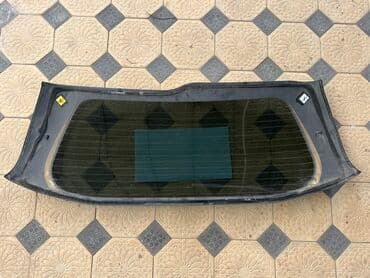 подкрыльник на ист: Стекло Багажника Toyota, 2020 г., Б/у, Оригинал — 3