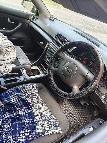 q 7: Audi A4: 2002 г., 2 л, Механика, Бензин, Седан — 3