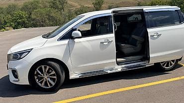 араба ош: Kia Carnival: 2020 г., 2.2 л, Дизель, Минивэн — 5