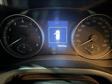 kia avante: Hyundai Avante: 2018 г., 1.6 л, Автомат, Бензин, Седан — 5