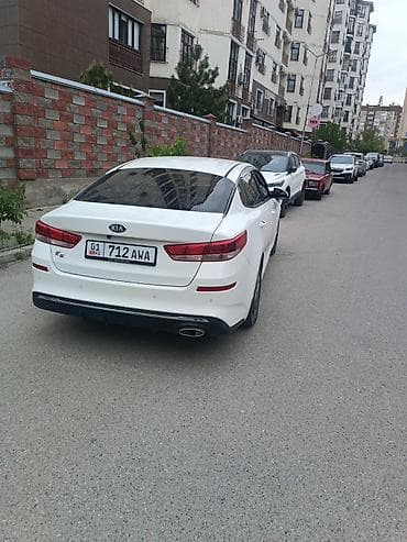 bid e5: Kia K5: 2018 г., Автомат, Седан — 4