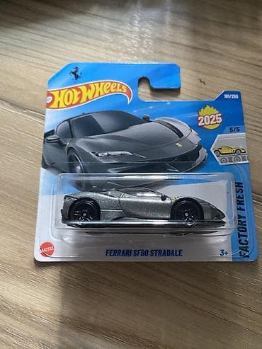 strada: Hot Wheels Factory Fresh — Ferrari SF90 Stradale (2025) - Масштабная — 1