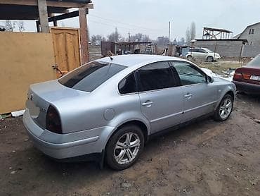 Volkswagen Passat: 2001 г., Механика, Седан