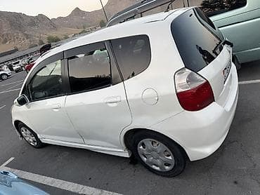 mazda 2: Honda Fit: 2005 г., 1.5 л, Автомат, Бензин, Хэтчбэк — 1