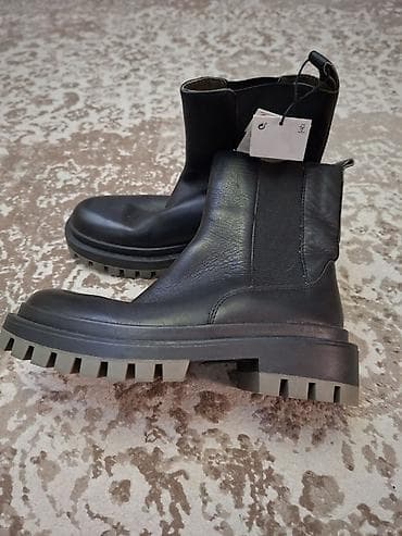 Сапоги, 38, Zara, Новый, цвет - Черный, Самовывоз