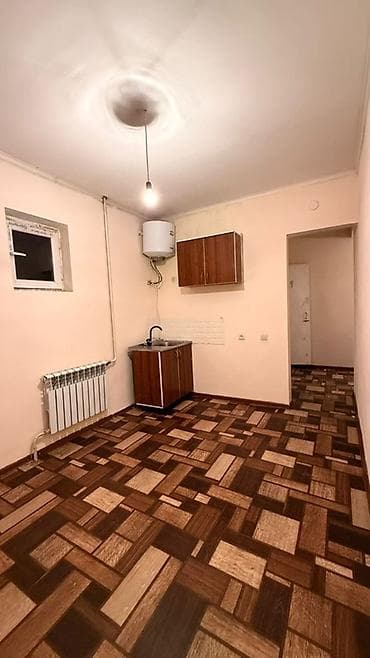 кв пишпек: 1 комната, Собственник, Без мебели — 3