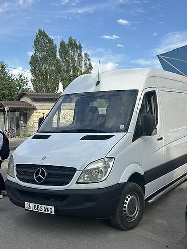 Легкий грузовик, Mercedes-Benz