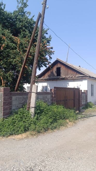 полдом: Полдома, 48 м², 3 комнаты, Собственник, Старый ремонт — 1