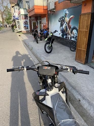 Kews k16 nb300 в черно‑сером исполнении. Особенности и оснащение: - — 3