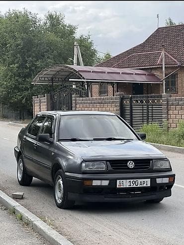 фолисваген вента: Volkswagen Vento: 1992 г., 1.8 л, Механика, Бензин, Седан — 1