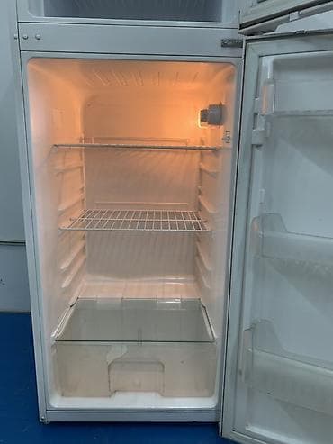 баня семений: Холодильник Beko, Двухкамерный — 4