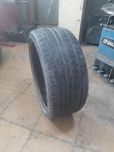 255 60 19: Комплект из 4 летних шин 235/35 ZR19 - Тип: летние, асимметричный — 2