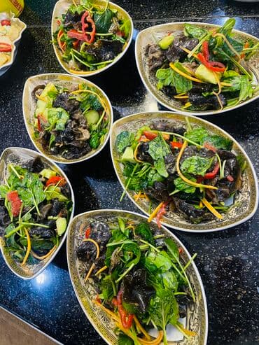 сколько стоит вызвать мишку на день рождения: Выездные банкеты | Официанты, Повара | Фуршетный стол — 2