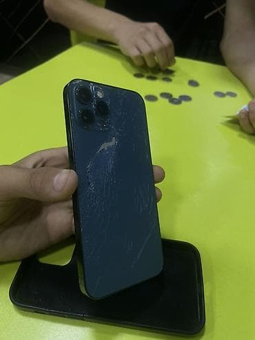 IPhone 12 Pro, Б/у, 256 ГБ, Pacific Blue, Чехол, 74 %