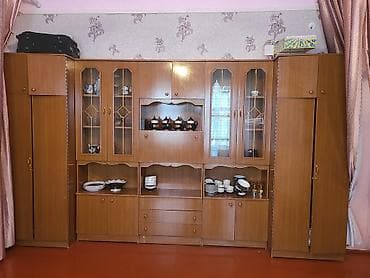 румынская стенка: Стенка-шкаф, Тип стенки-шкафа: Советская, Для зала, Особенности: С отделением под телевизор — 2