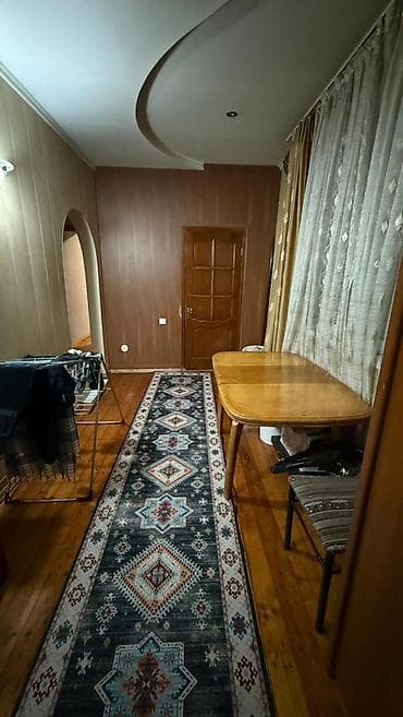 hostel osh: 110 м², 4 комнаты, Евроремонт, Забор, огорожен, Утепленный — 4