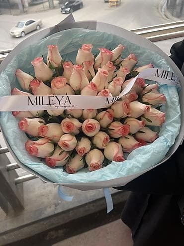 Чачка арналган аксессуарлар: Прадаётся цветы 3500 сом — 2