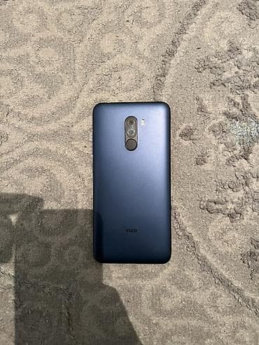Poco Pocophone F1, Б/у, 128 ГБ, цвет - Синий, 2 SIM