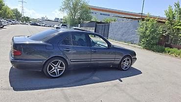 мерс 5: Mercedes-Benz E-Class: 2001 г., 4.3 л, Автомат, Бензин, Седан — 3
