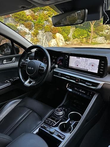byd e2 2022: Kia K5: 2022 г., Газ, Седан — 6