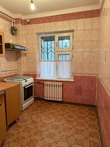 105: 3 комнаты, 63 м², 105 серия, 1 этаж — 4