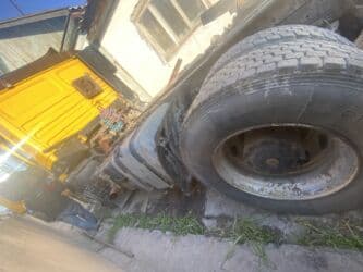 по всем вопросам обращаться по номеру: Тягач Ман шахман вейчай мотор простой апаратурный полный подушка — 4