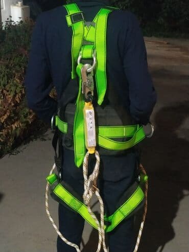 срочно продаю в связи с переездом: Страховой ремень безопасности на высоте, 
Продаются — 1