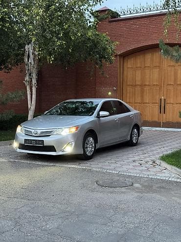 windom 2003: Toyota Camry: 2013 г., 2.5 л, Вариатор, Гибрид, Седан — 6