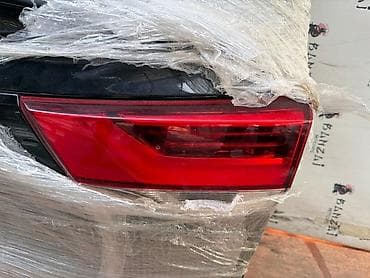 Фонарь крышки багажника Toyota Highlander - Позиция: задний правый