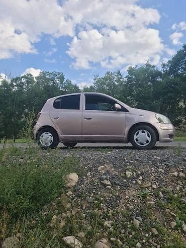 bbs rs: Toyota Vitz: 2003 г., 1 л, Автомат, Бензин, Хэтчбэк — 4