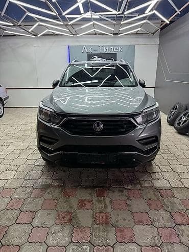range river: Ssangyong Rexton: 2017 г., 2.2 л, Автомат, Дизель, Внедорожник — 7