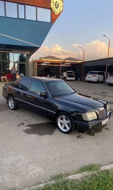 запчасти на опель зафира а: Mercedes-Benz W124: 1994 г., 2 л, Механика, Бензиновая — 1