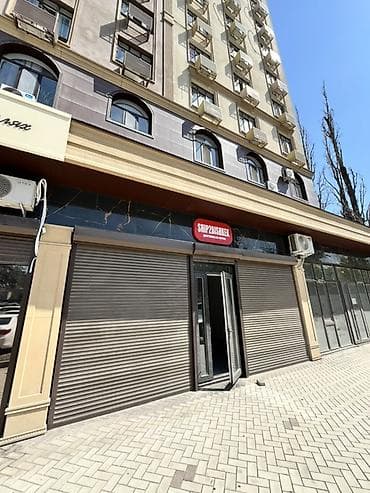 Кыймылсыз мүлк: Сдается коммерческая недвижимость 56м2 Расположение: Чуйкова 132 В, в — 7