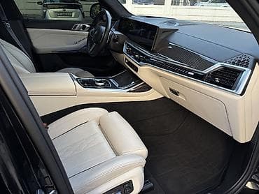 BMW X7: 2023 г., 4.4 л, Автомат, Бензин, Жол тандабас — 5
