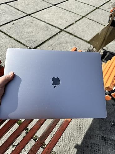 apple macbook air: Б/У Доставка: Бесплатная доставка MacBook Pro 16" (2019) — 7
