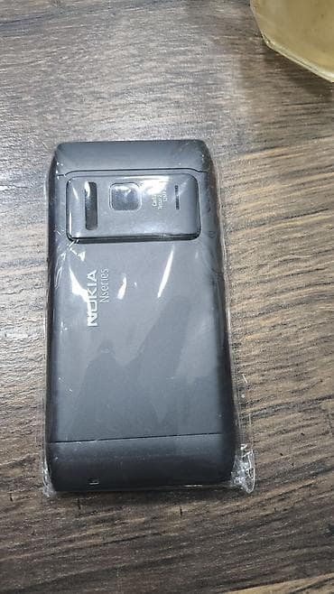 Техника жана электроника: Nokia N8, Колдонулган, 16 ГБ, түсү - Кара — 6