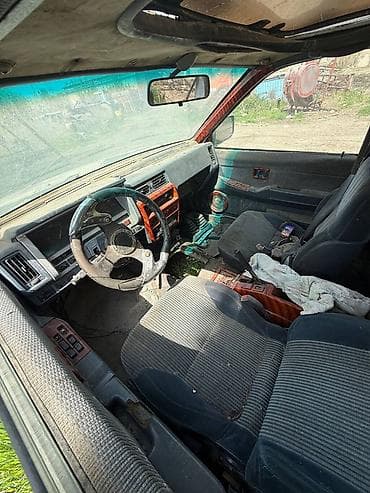 su 7: Кузовные детали Ниссан теранно 1 1991года А также в наличии есть — 6