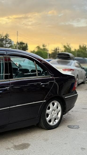 01: Mercedes-Benz C-Class: 2000 г., 3.2 л, Автомат, Бензин, Седан — 5