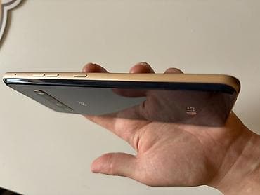 Tecno: LG V60 ThinQ 5G, Б/у, 128 ГБ, цвет - Золотой, 2 SIM — 4