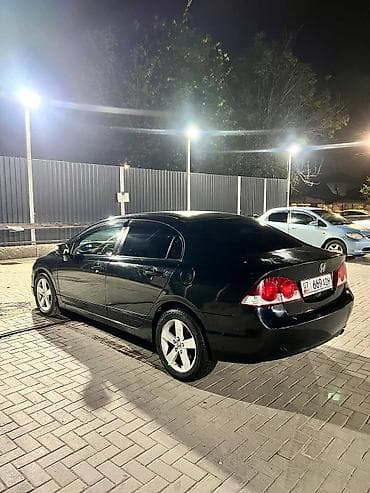 type r: Honda Civic: 2008 г., 1.8 л, Автомат, Бензин, Седан — 6
