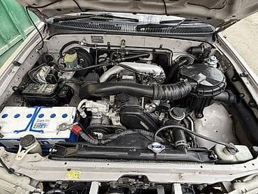 малометражки авто: Toyota Hilux Surf: 1997 г., 3 л, Автомат, Дизель, Внедорожник — 6