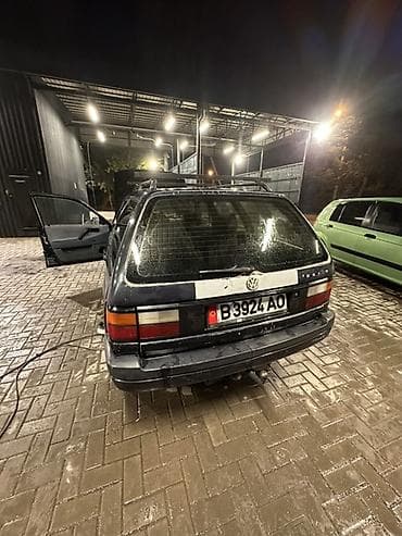 кузов на пассат: Volkswagen Passat Variant: 1991 г., 1.8 л, Кол менен иштөөчү, Универсал — 8