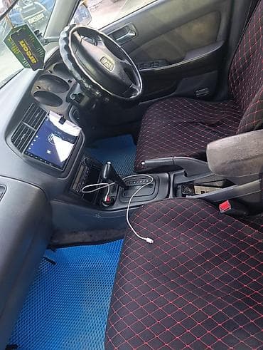 ist ист: Honda Torneo: 2000 г., 1.8 л, Автомат, Бензин, Седан — 4