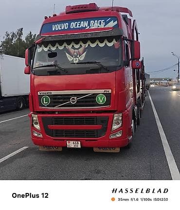 b class: Тягач, Volvo, 2012 г., Сar carrier trailer — 3